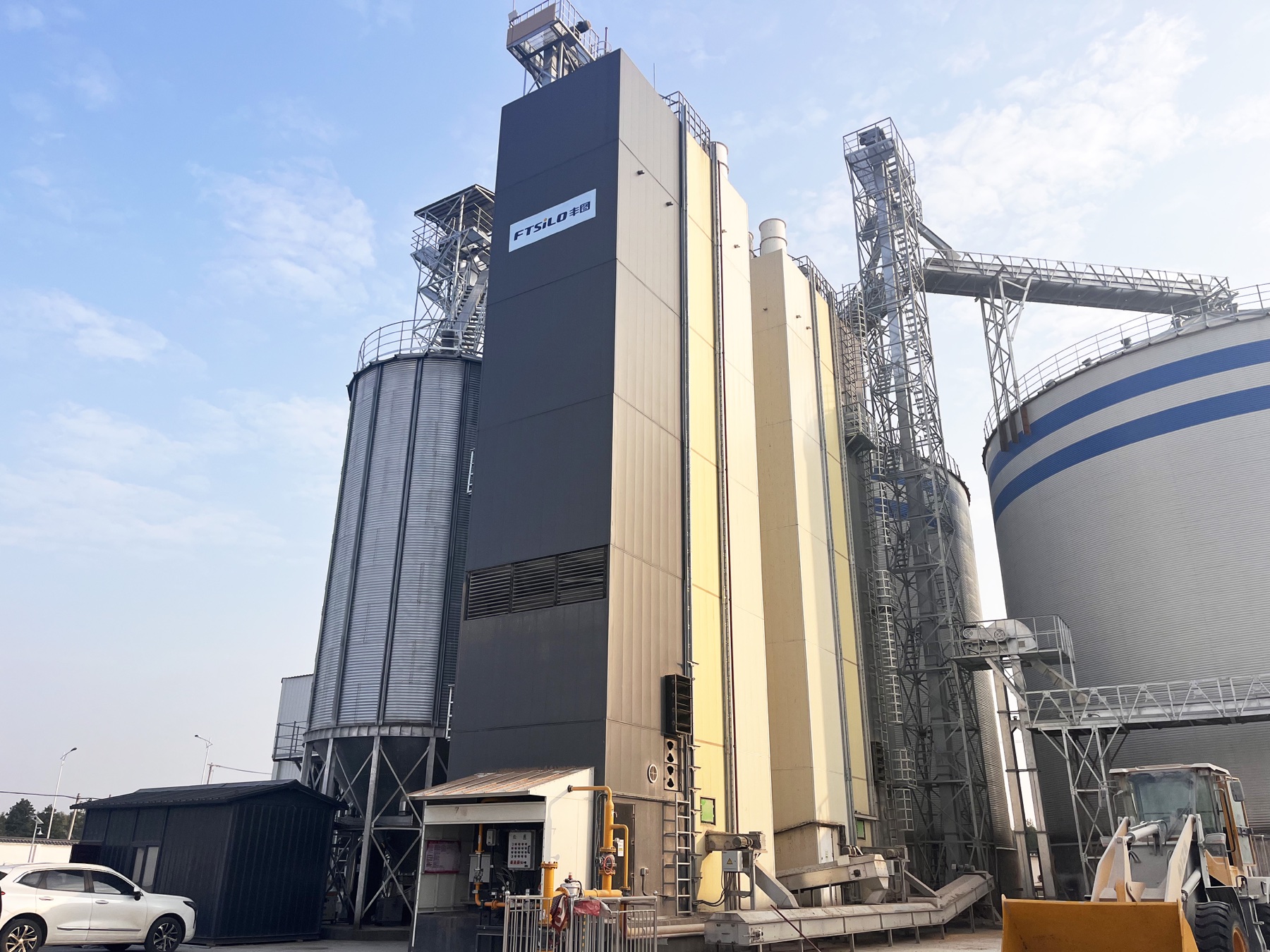 FTSILO drying tower project with grain silos and conveying equipment
