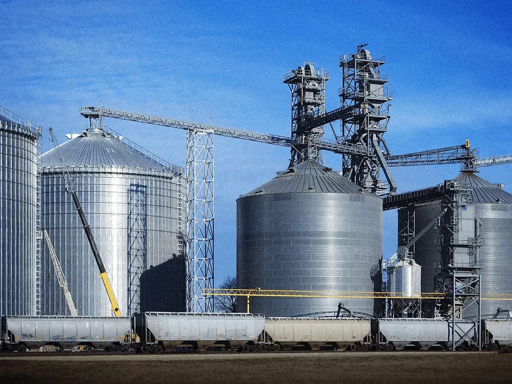 Flat-bottom silo by FTSILO